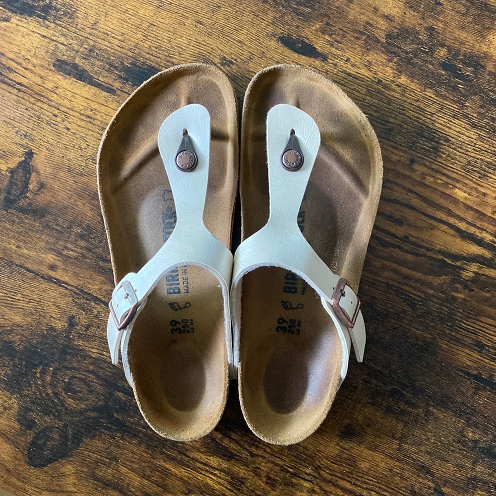 Birkenstock Gizeh sandals